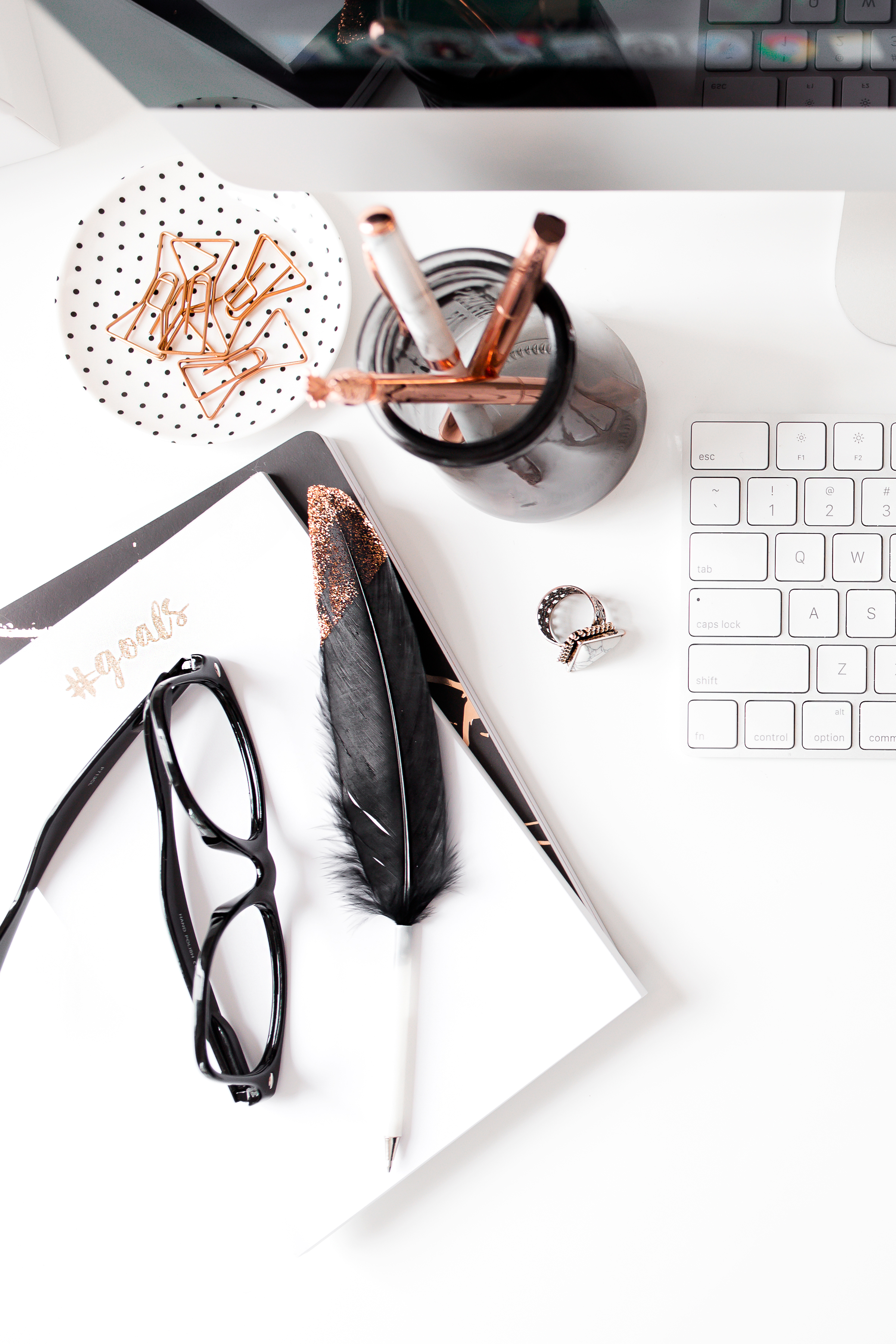 haute-chocolate-styled-stock-photography-black-white-rose-gold-final-19