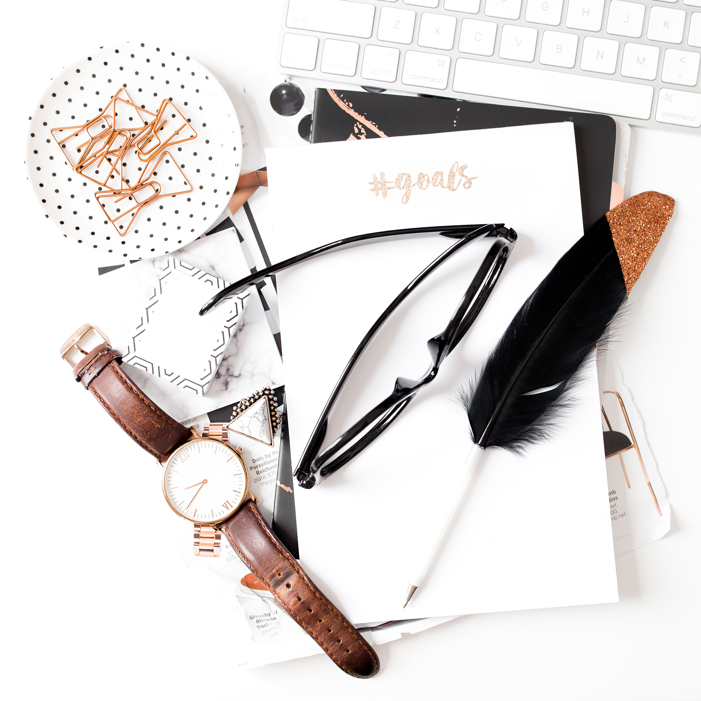 haute-chocolate-styled-stock-photography-black-white-rose-gold-final-11
