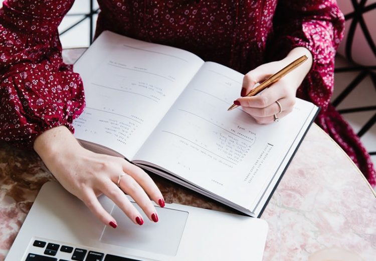 Episode 142: How To Use Deadlines To Become More Productive