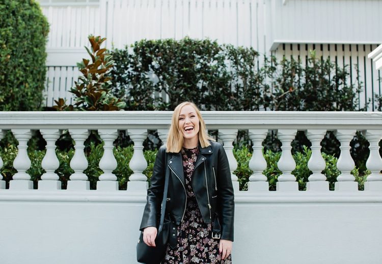 Episode 277: How To Take Time Off Without Your Business Suffering (To Have A Baby, Go On Vacation, Create More Freedom etc)